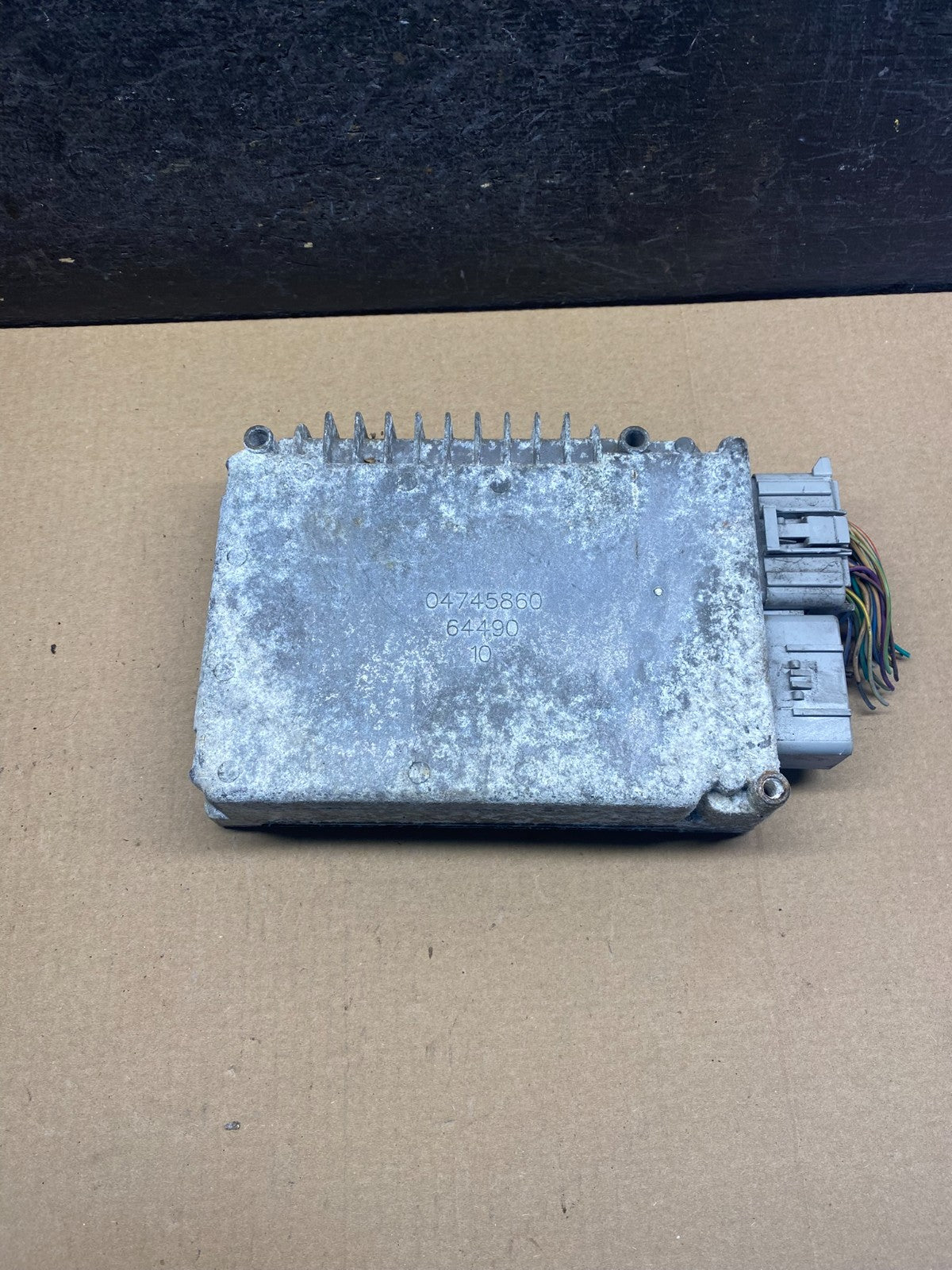 2000 Chrysler 300M Engine Control Module ECU ECM AH3409 DG0