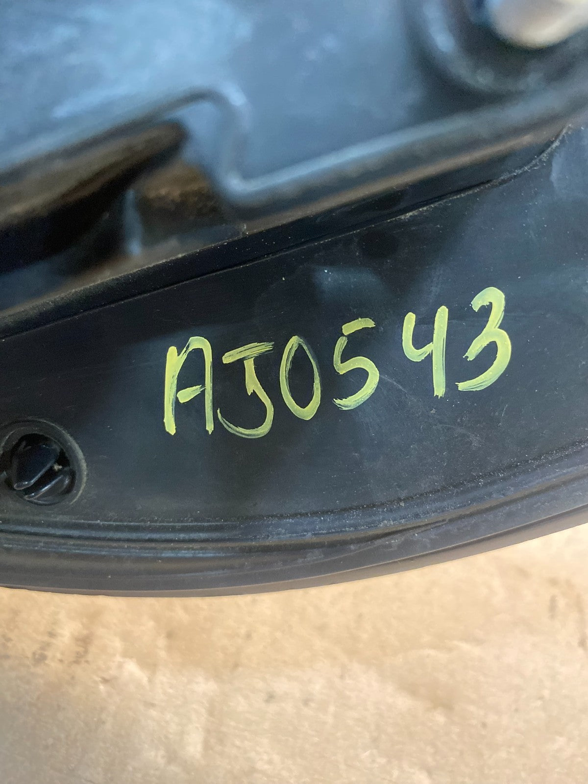 2011 to 2015 Land Rover LR2 Left Lh Side Door Power Mirror AJ0543 DG12