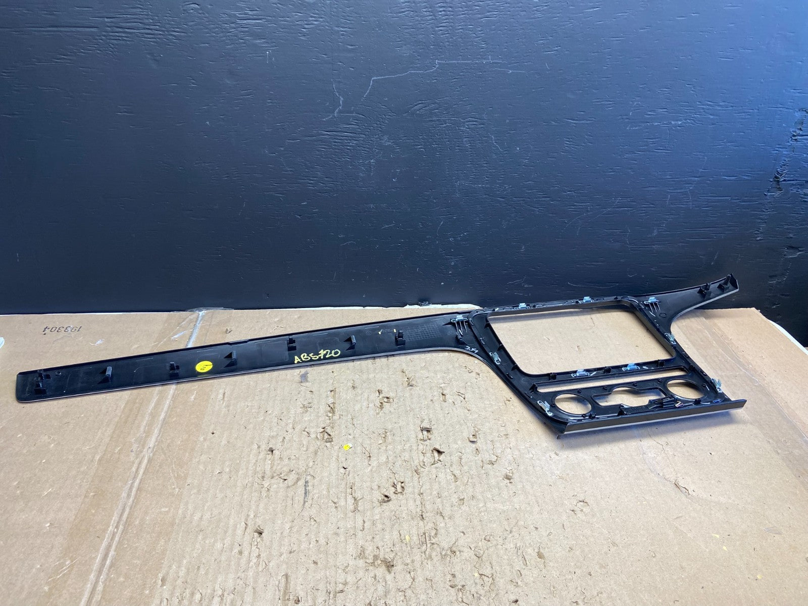 2012 to 2015 Volkswagen Passat Radio Dashboard Bezel Trim Cover OEM AB5720 DG4