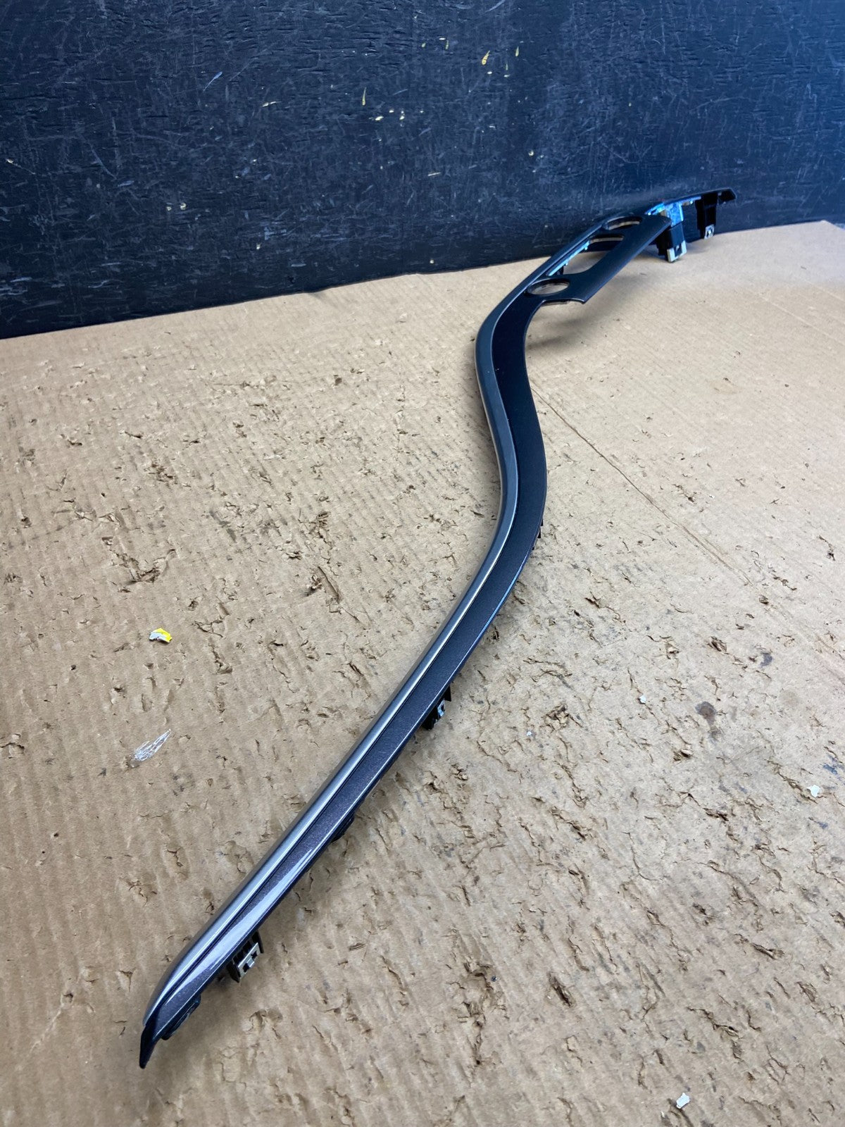2016 to 2020 Chevrolet Impala Center Right Passenger RH Trim Panel AF1751 DG2