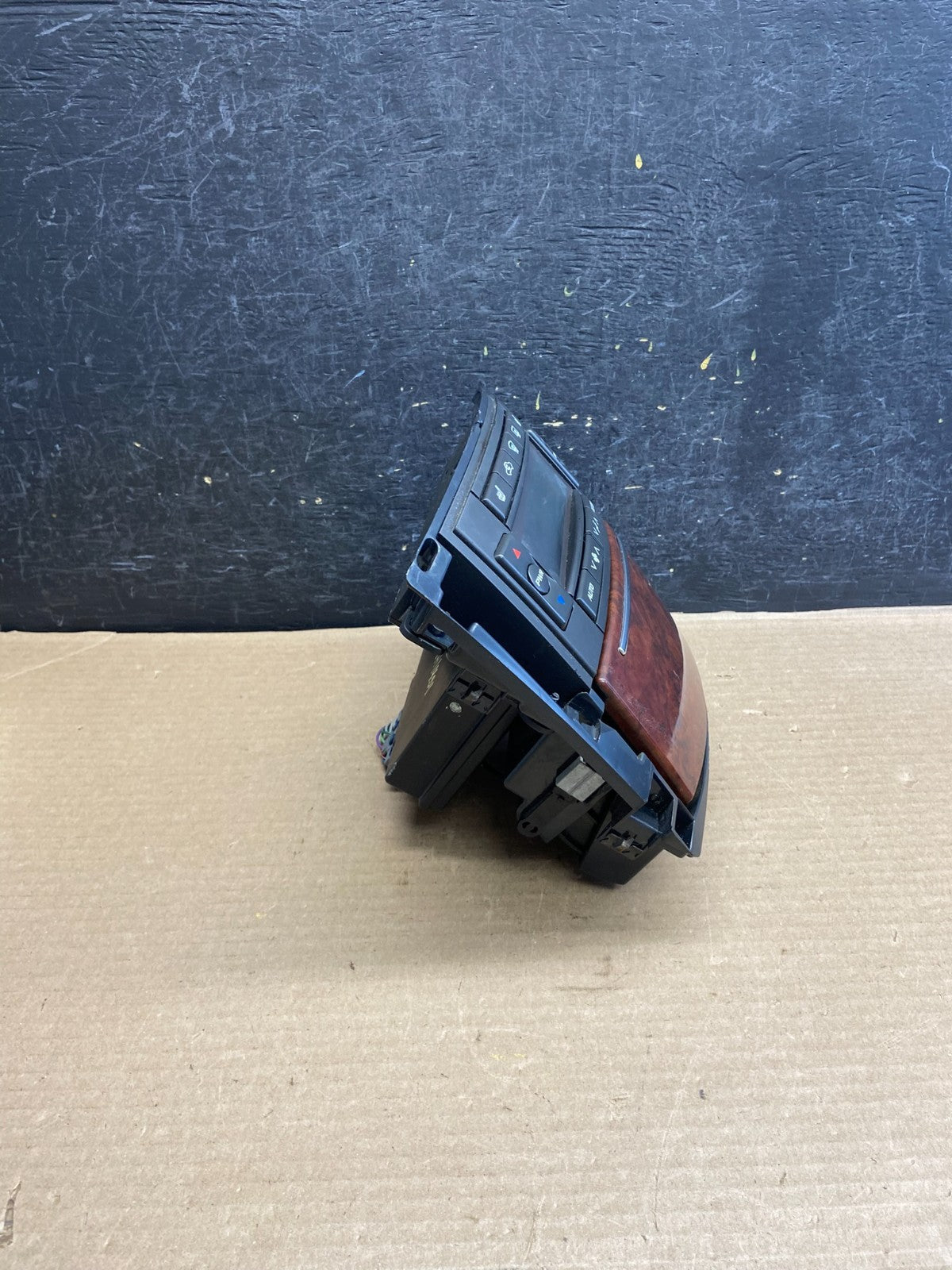 2005 2006 Cadillac SRX AC Heater Climate Control Panel 15233494 AH1451 DG1