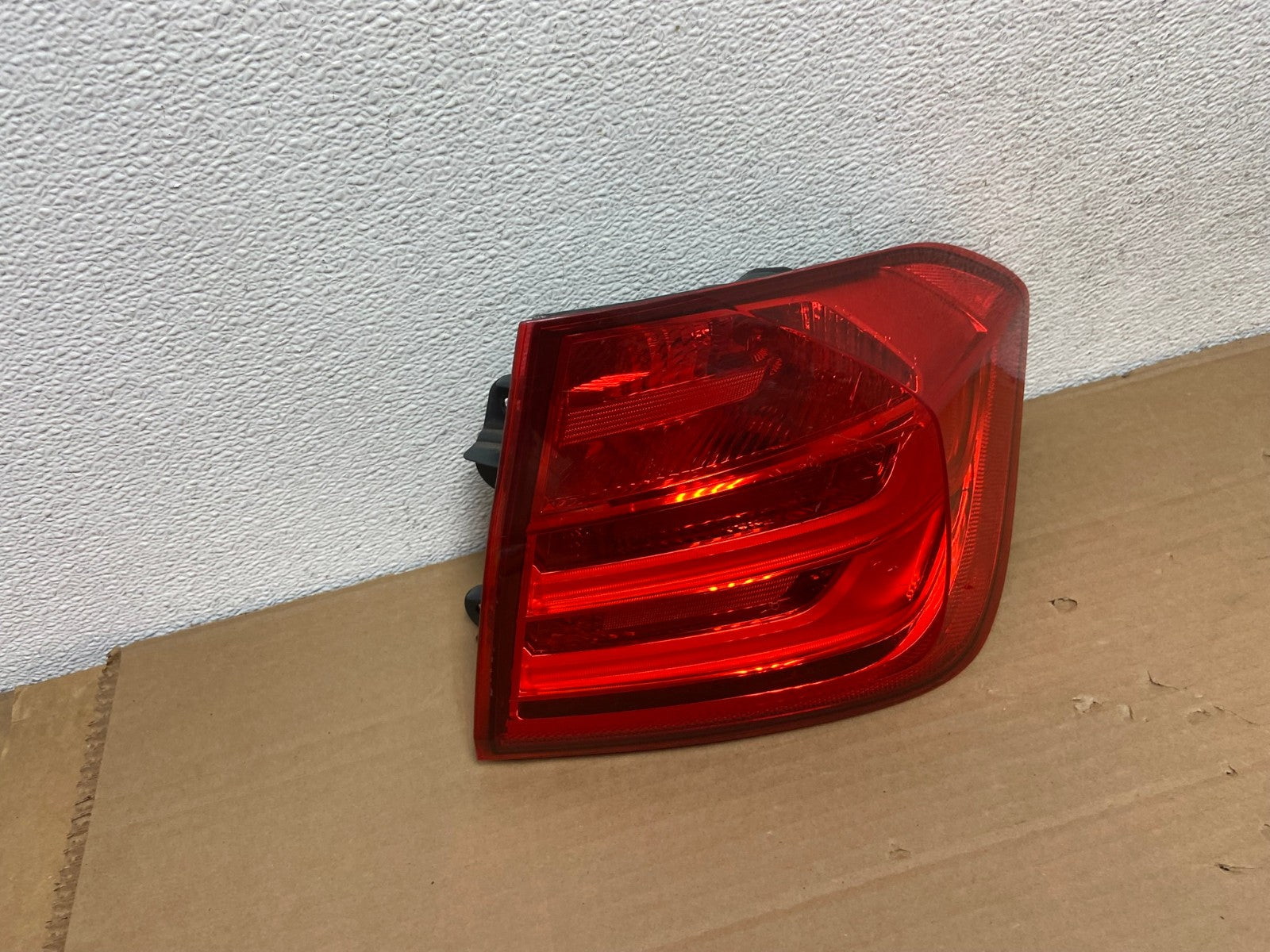 2012-2015 Bmw 3 Series F30 Sedan Right Passenger Side RH Tail Light AD4170 LK2