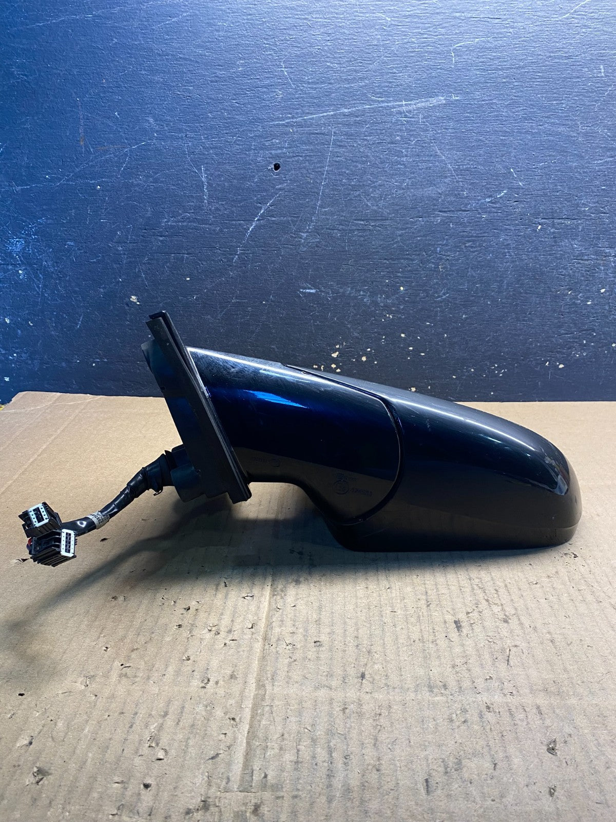2010 to 2015 Cadillac SRX Left Driver Lh Side View Door Mirror Oem AA77783