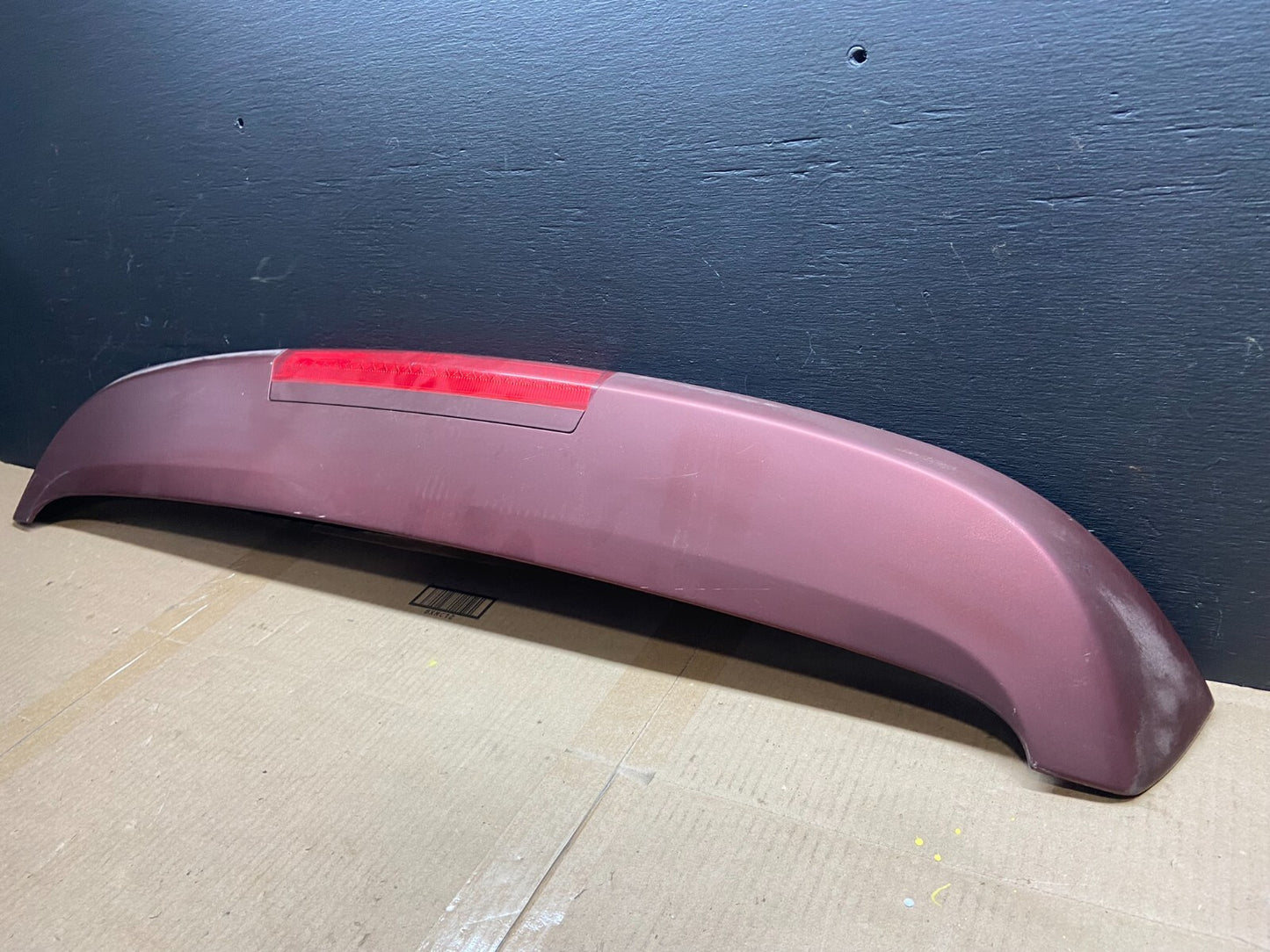 2007 to 2012 Hyundai Santa Fe Rear Spoiler W/3rd Brake Light C9580 DG2