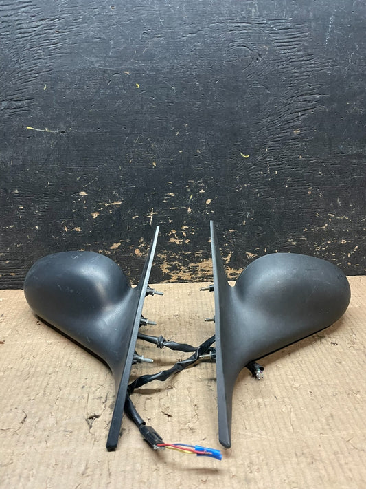 1996 to 1998 Ford Mustang Left+Right Set Side View Mirror OEM Y6630 DG0