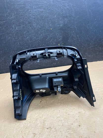 2014 - 2017 Fiat 500L Dash Climate Control USB AUX Bezel Trim ag8396 DG4