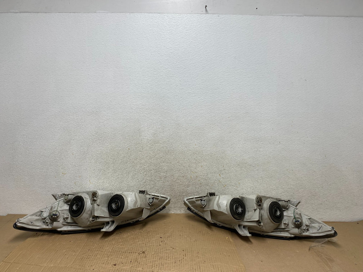 2002 2003 2004 Toyota Camry Left+Right Set Side Halogen Headlights AI1314 DW7