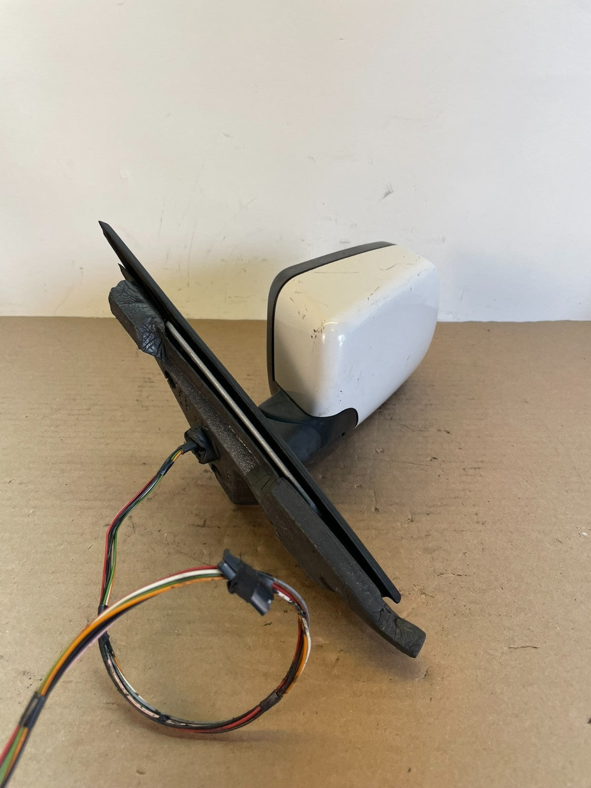 2001 to 2006 BMW 325i Left Driver LH Side View Door Mirror AF8473 DG1