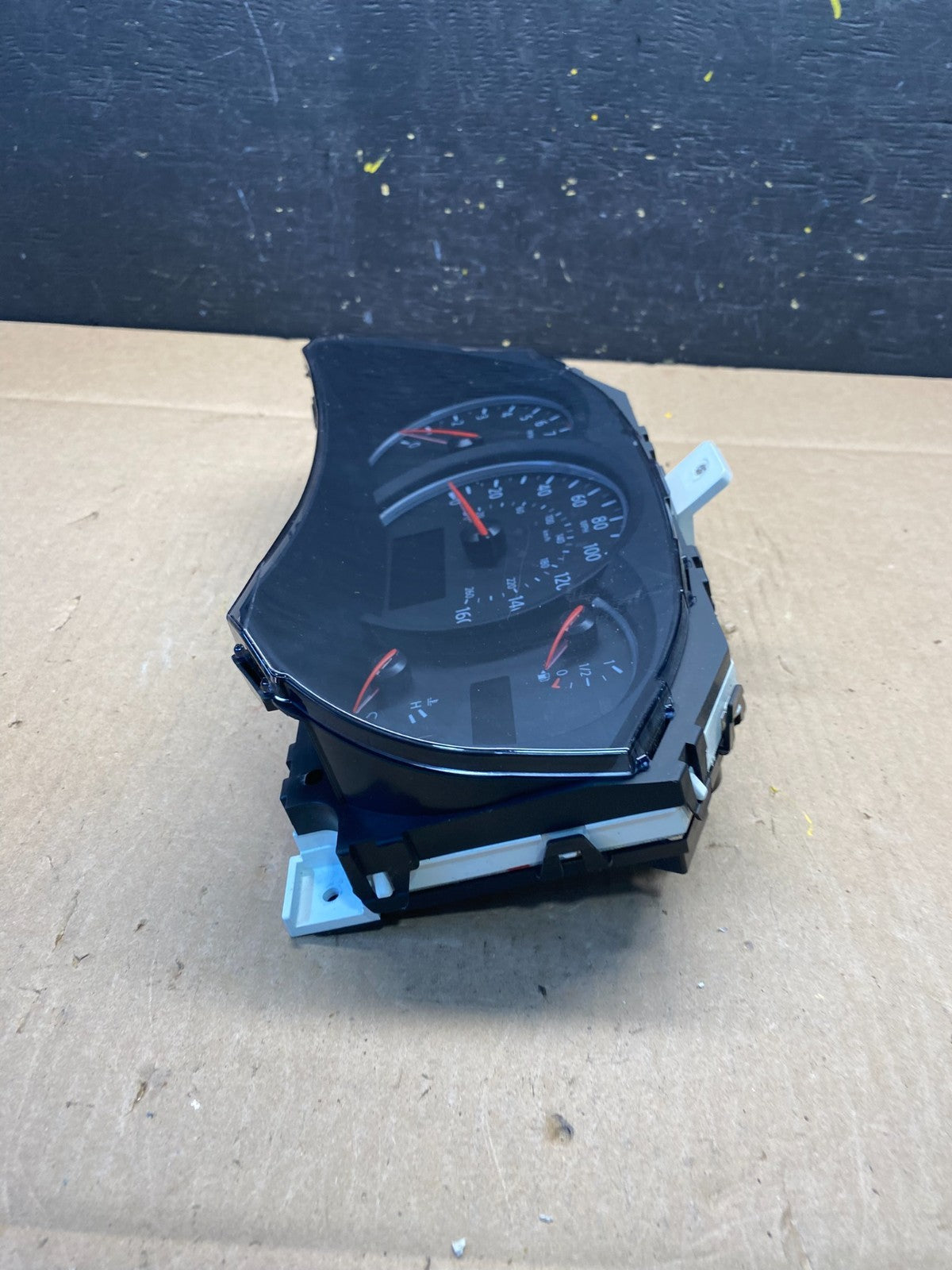 2011 to 2017 Nissan Quest Speedometer Cluster Gauge Dashboard P3649 DG3