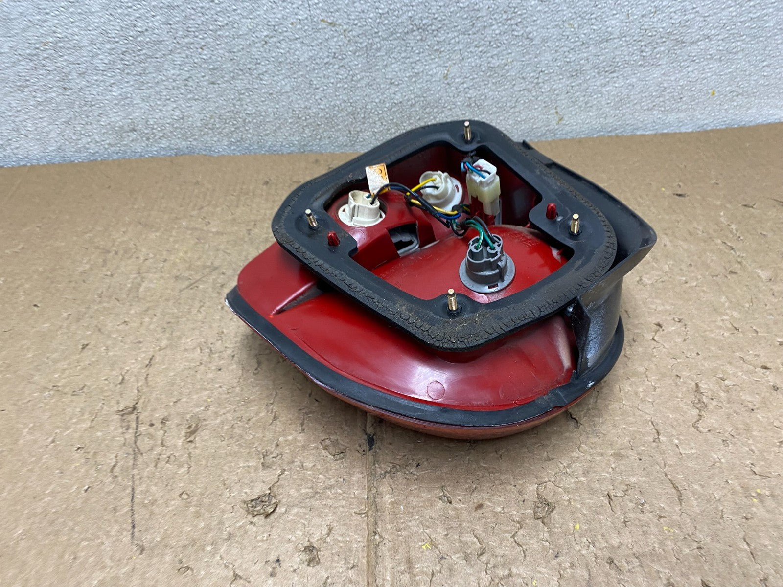 1999 2000 2001 Hyundai Sonata Left Driver Lh Side Tail Light Oem V3783 DW8