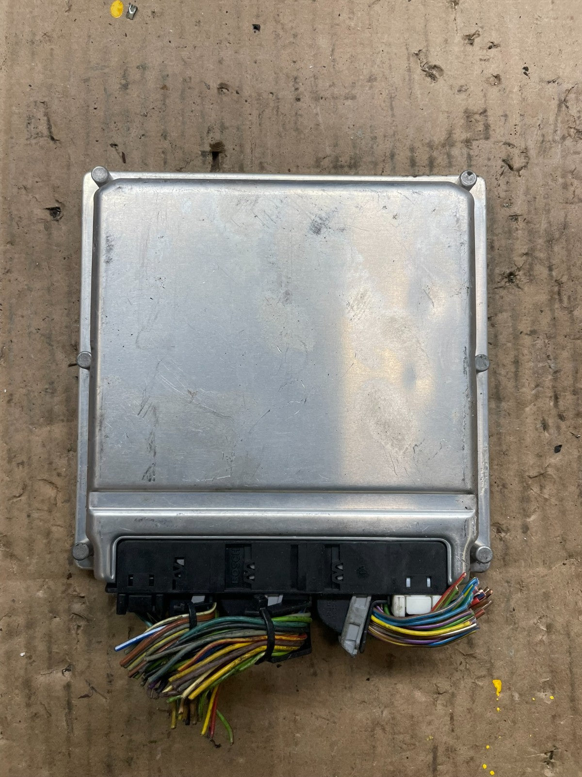 1999 to 2005 Mercedes E320 CLK320 Engine Control Unit ECU Module r3903 DG2