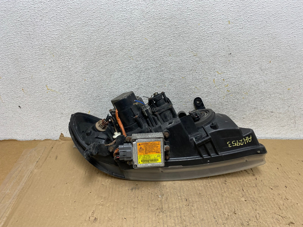 2002 to 2004 Infiniti I35 Left Driver LH Side Headlight Xenon AH2953 DW6