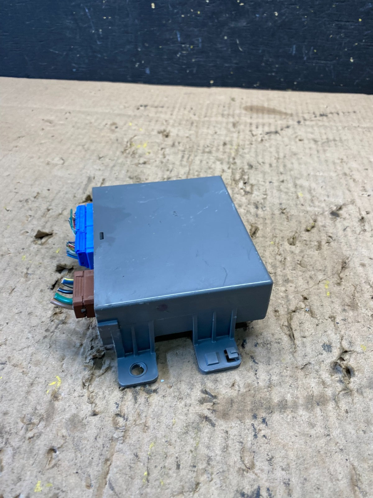2005 - 2007 Honda Odyssey Rear Left Driver Sliding Door Module P7938 DG5