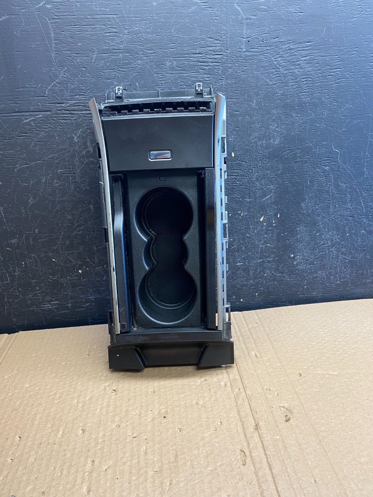 2013 2014 2015 2016 Lincoln MKZ Front Center Console Cup Holder AF6195 DG0