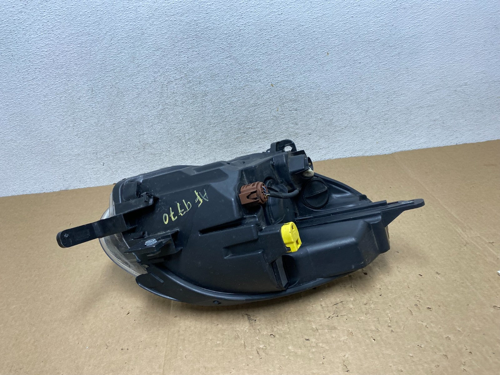 2014 to 2017 Fiat 500L Left Driver LH Side Halogen Headlight AF9770 DG5