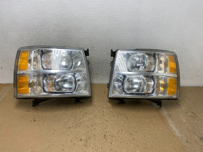 2007 to 2014 Chevrolet Silverado Left+Right Side Black Headlights AH2881 DW0