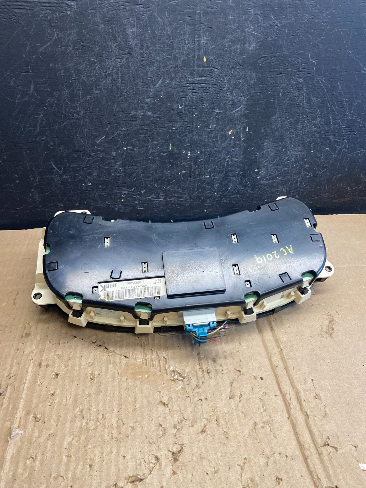 2002 GMC Yukon Speedometer Cluster Gauge ae2019 DG7