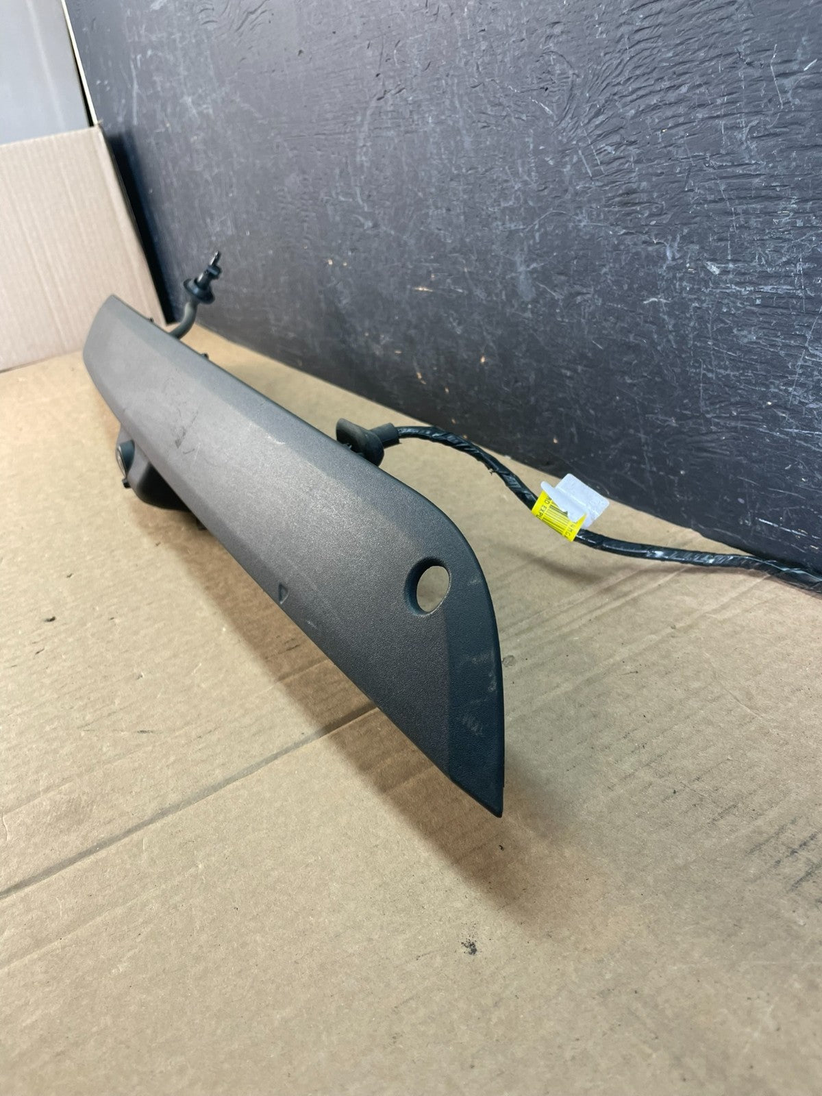 2020 to 2022 Ford Explorer Rear Tailgate Gate Trim Molding W/Camera AD0221DG1