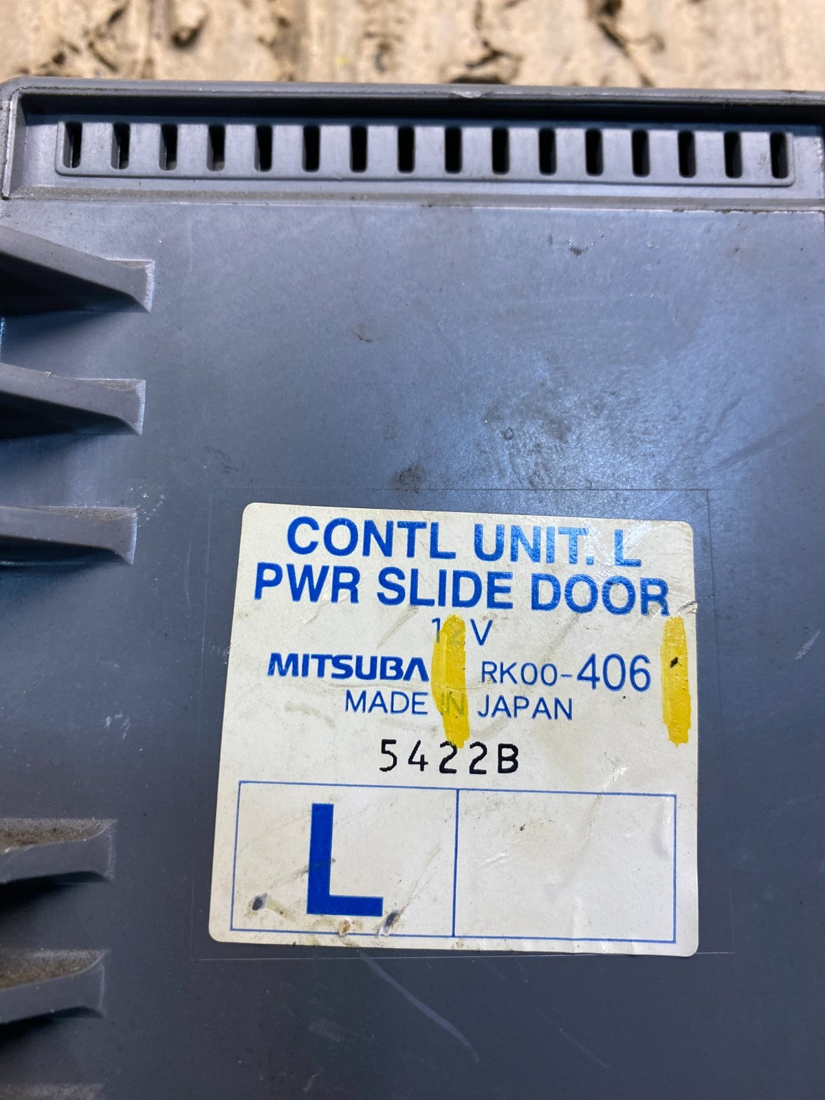 2005 - 2007 Honda Odyssey Rear Left Driver Sliding Door Module x4616BDG3