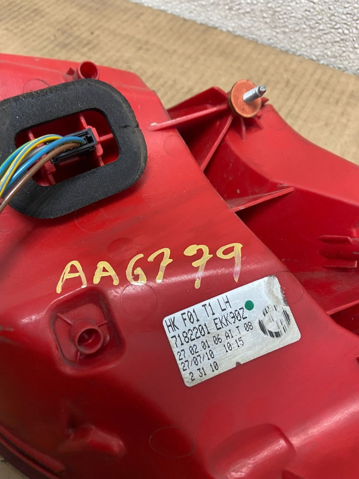 2009 to 2012 Bmw 7-Series F01 F02 750i Left Driver LH Tail Light OEM AA6779 LK5