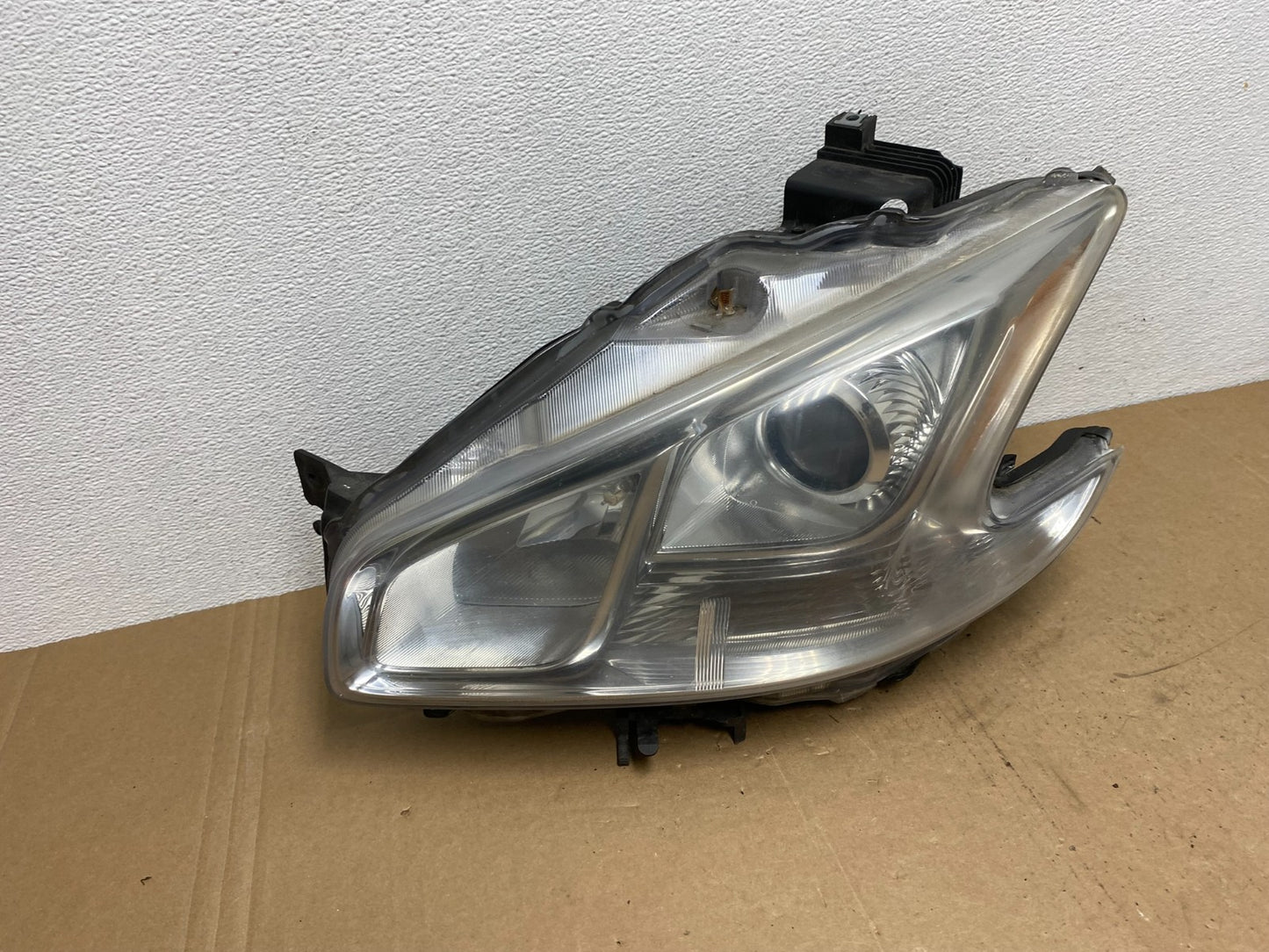 2009-2014 Nissan Maxima Headlight Left Driver Side Xenon HID AC5650 DW2