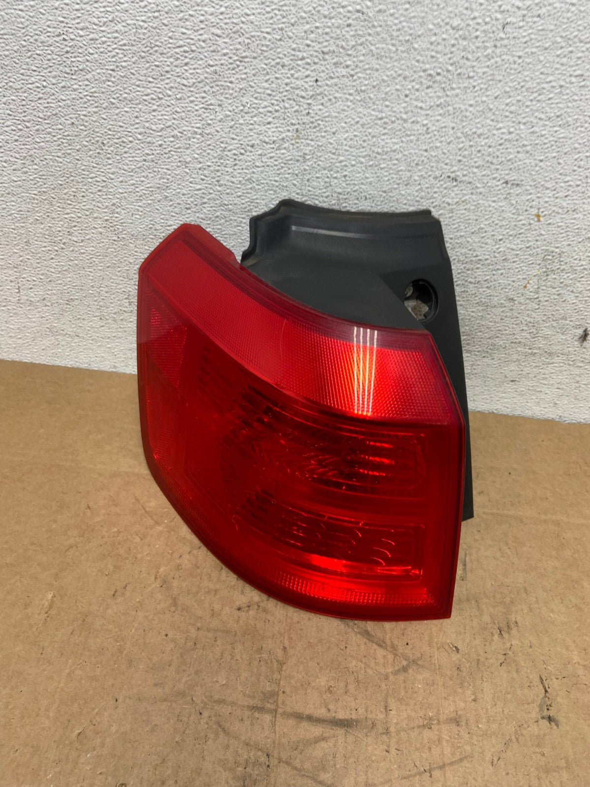 2010 to 2017 GMC Terrain Halogen Tail Light Left Driver Lh Side AD6347 LK0