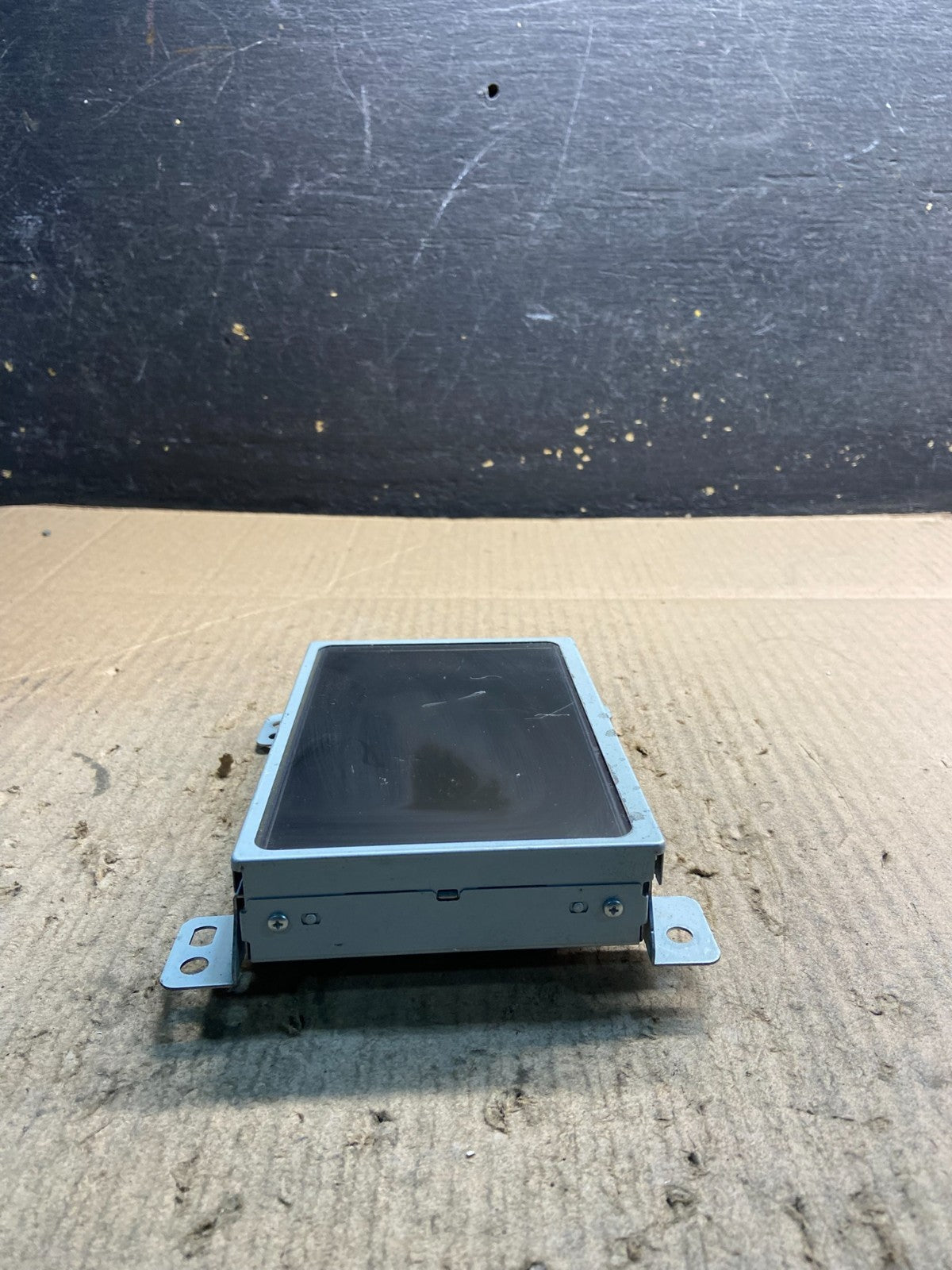 2010 - 2011 Chevrolet Equinox Radio Display Screen Information Dash Oem Z0779 DG2