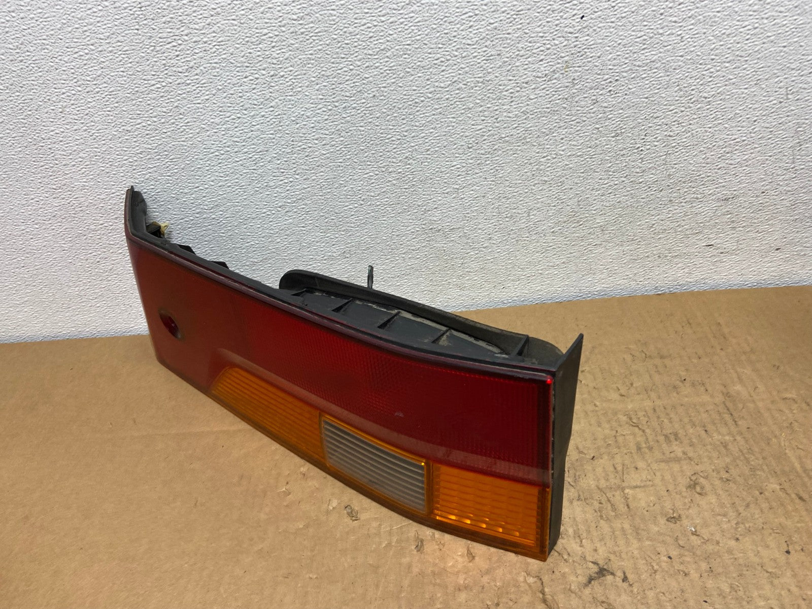 2002-2004 Honda Odyssey Right Passenger RH Side Tail Light Inner AC8217 LK1