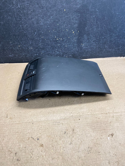 2003 to 2007 Honda Accord Front Center Hazard Air Vent AH3988 DG2