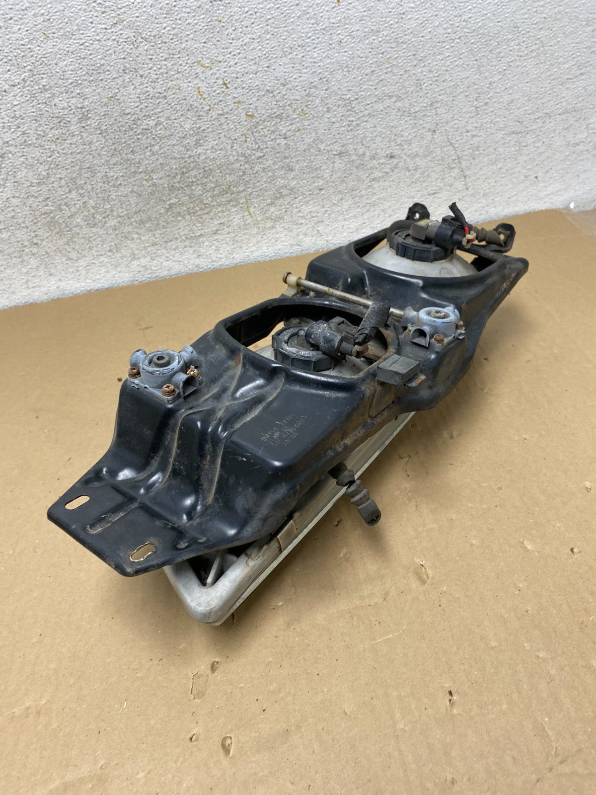 1989 to 1992 Mitsubishi Galant Right Passenger Side Headlight AH2599 PS5
