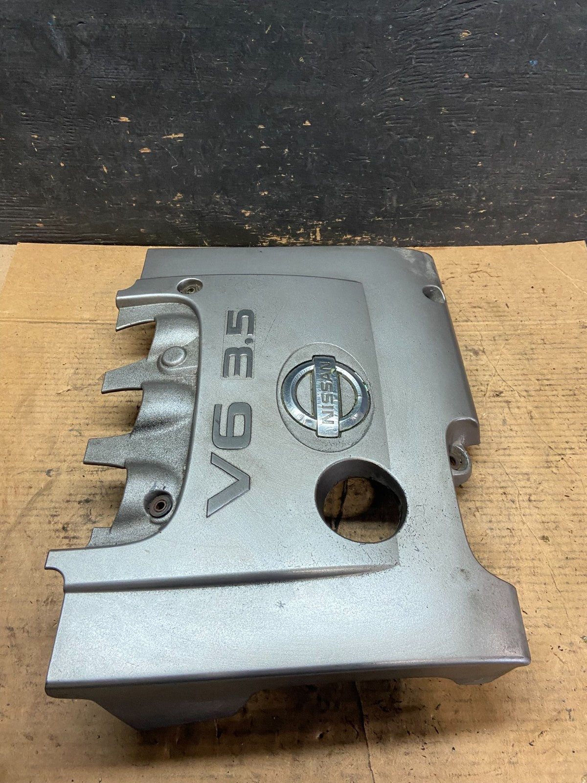 2005 to 2008 Nissan Quest Engine Cover 14041 3z100 Oem Q9851 DG3