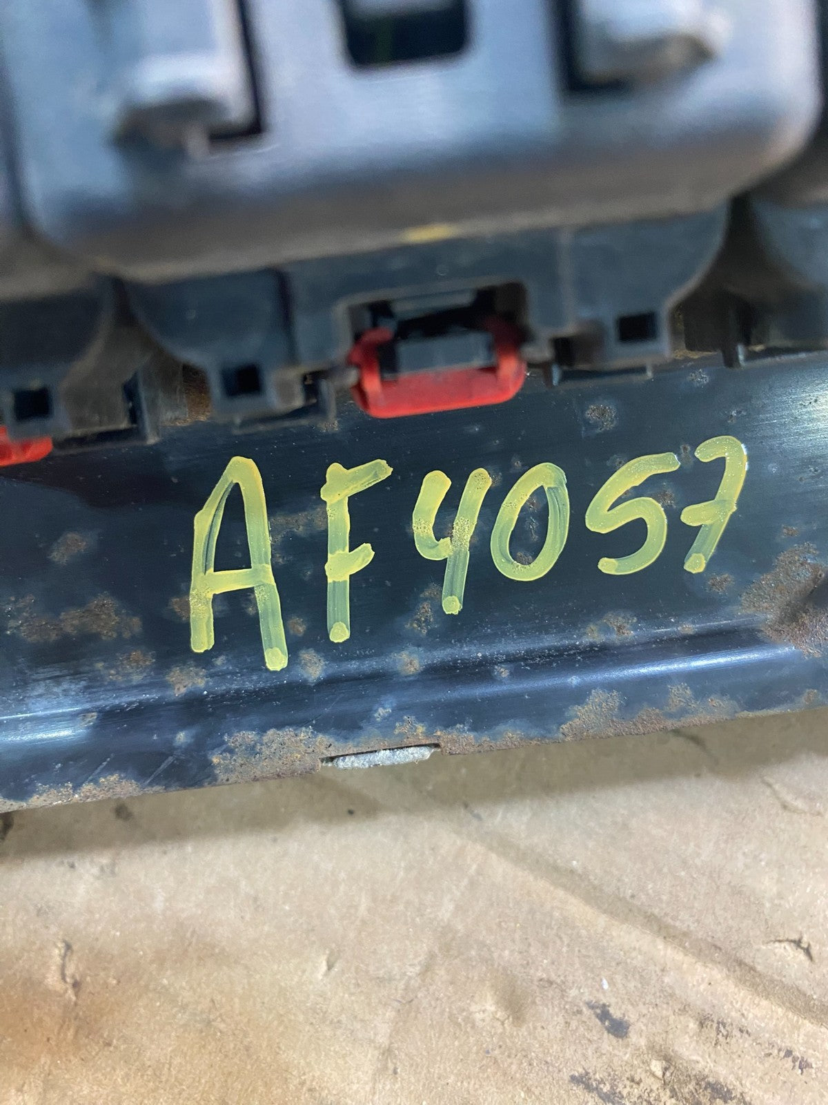 2010 Dodge Caravan Town & Country Engine Computer ECU AF4057 DW3