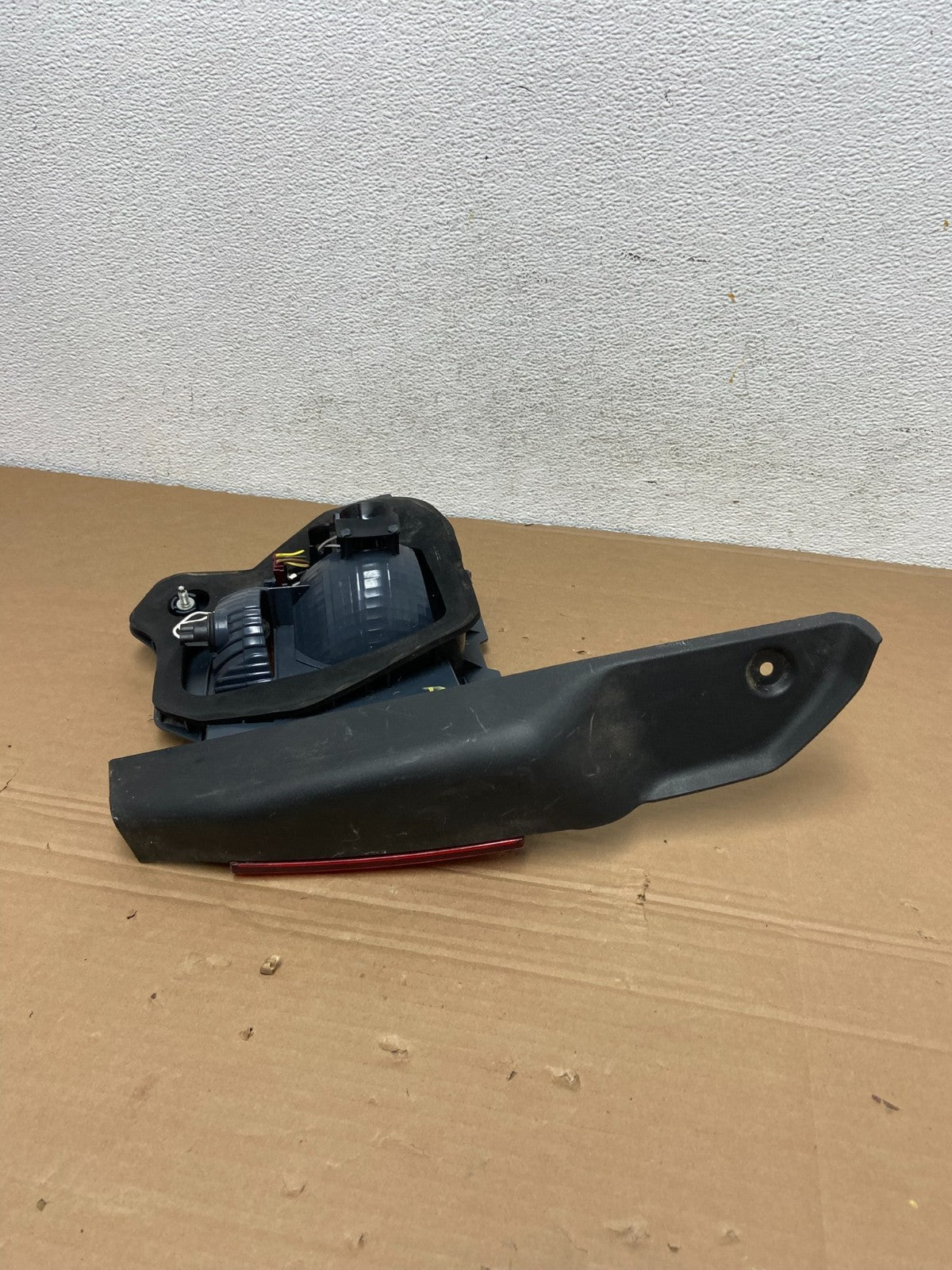 2010-2013 BMW F07 5 Gran Turismo GT Left Driver LH Inner Tail Light AD4164 DW7