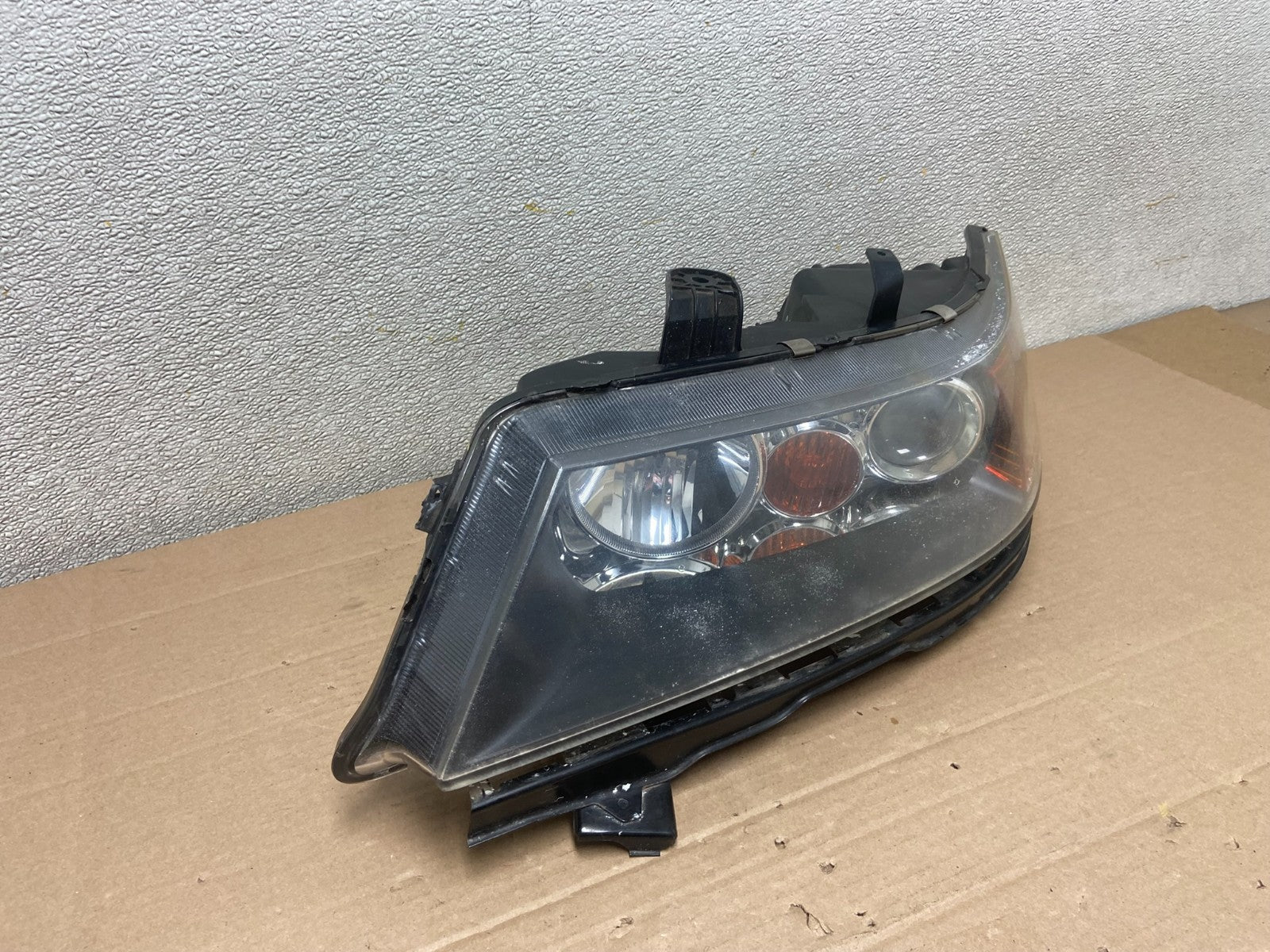 2004 to 2008 Acura TSX Left Driver Side Xenon HID Headlight AA8681 DW2