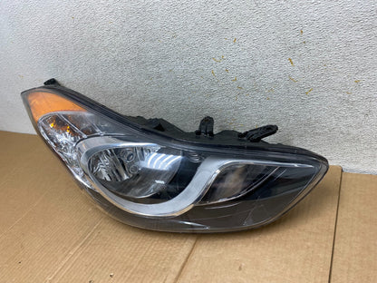2011 2012 2013 Hyundai Elantra Right Passenger Headlight TYC AI5716 DW1