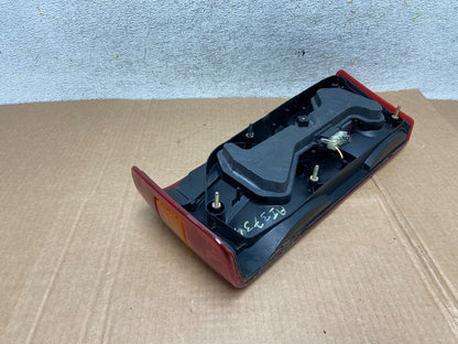 1990-1992 Volvo 740 Right Passenger RH Side Tail Light AI3734 DG6