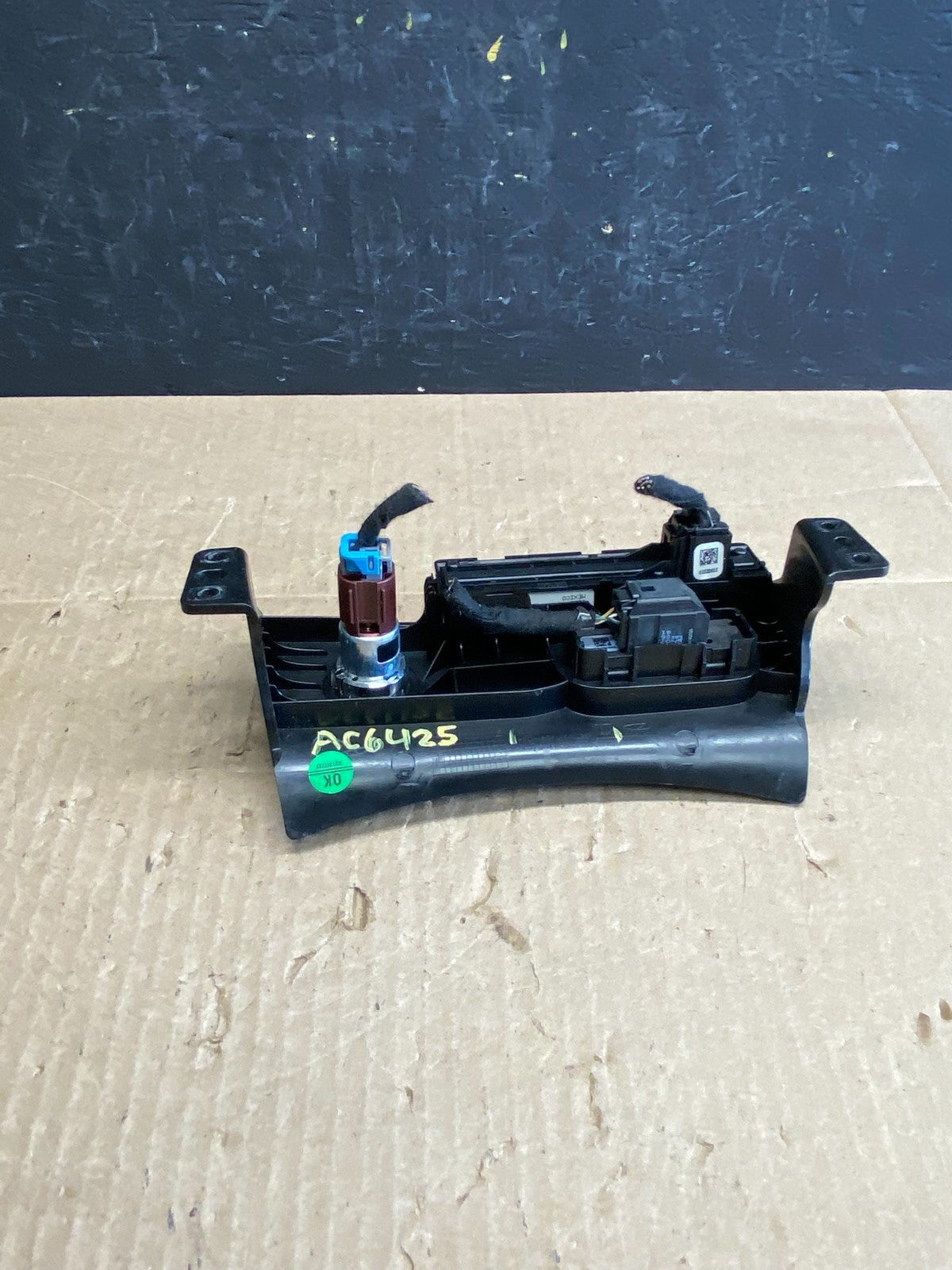 2013 2014 2015 Chevrolet Malibu Hazard Relay Switch Traction Control AC6425 DG4