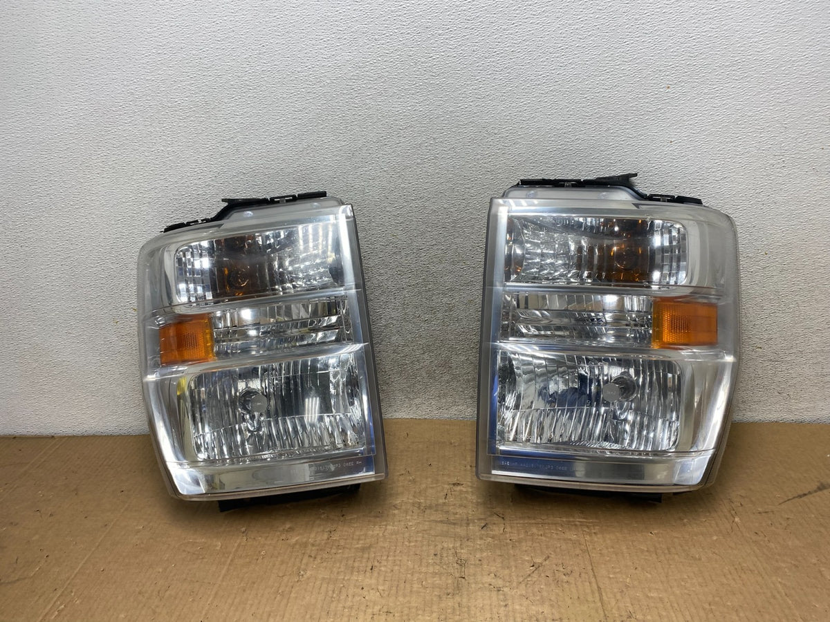 2008-2014 Ford Econoline E150 E250 E350 Left+Right Headlights AI8069 DW0