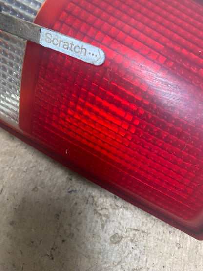 2003 to 2017 Chevrolet Express 1500 Left Driver Side Tail Light Oem T1055 DW4