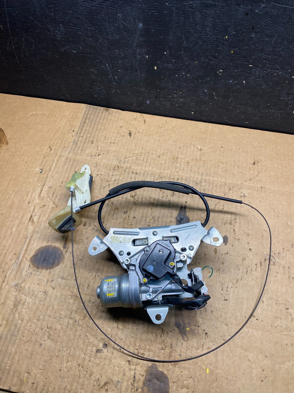 2011 to 2017 Nissan Quest Rear Left Side Power Sliding Door Motor Wire N5386 DG5