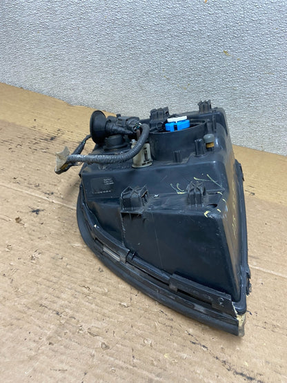 2002-2005 Mercury Mountaineer Right Passenger Halogen Headlight OEM AB3383 DW7