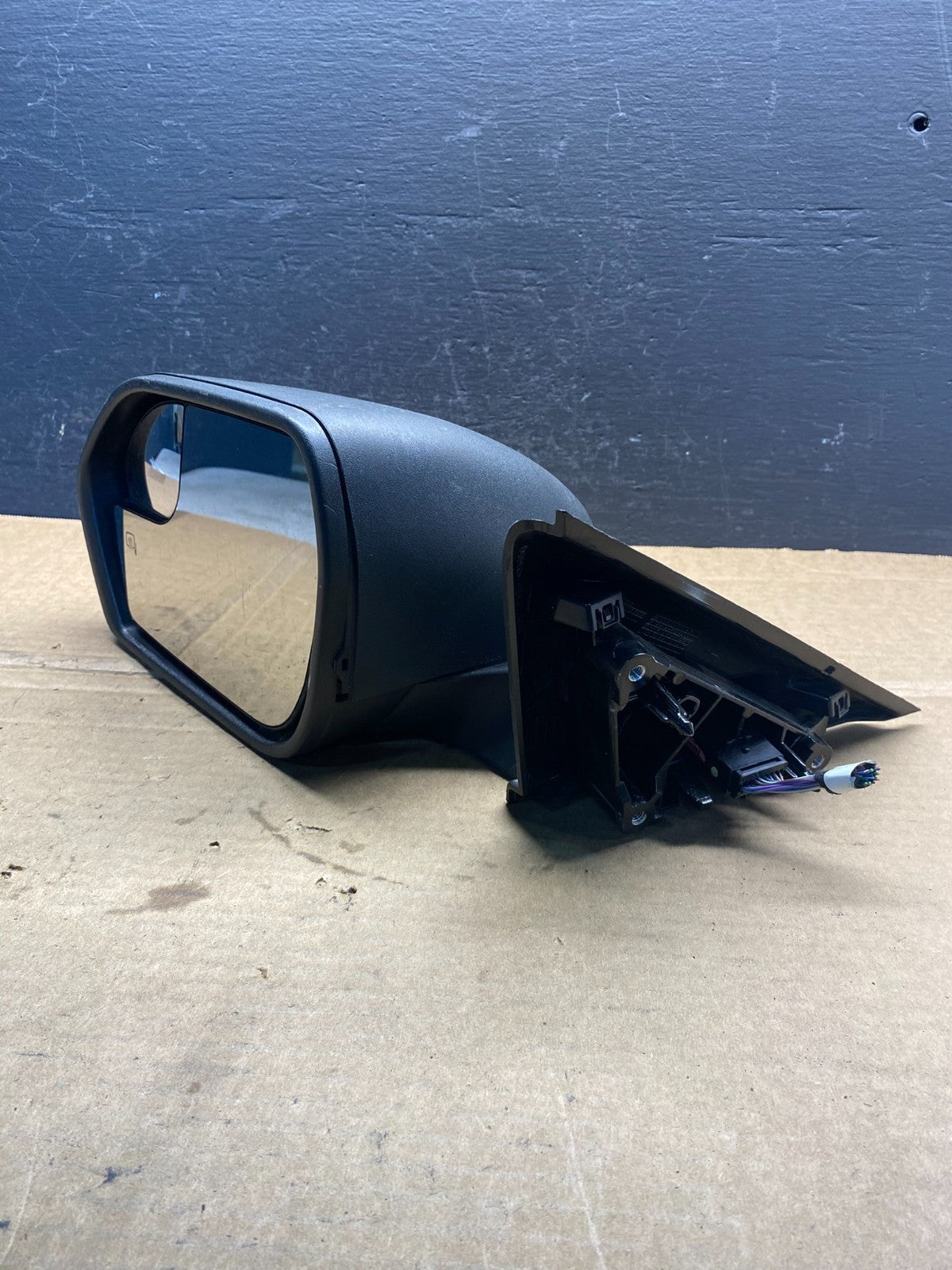 2020 to 2022 Ford Explorer Left Driver LH Side View Door Mirror AD3405 DG11