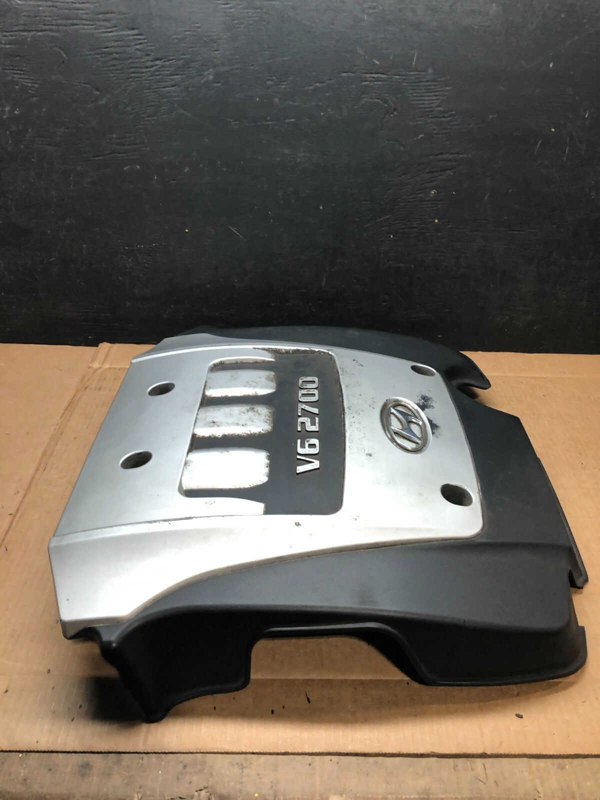 2005-2008 Hyundai Tucson 2.7L Engine Motor Cover 29240-37150 G3251 DG12