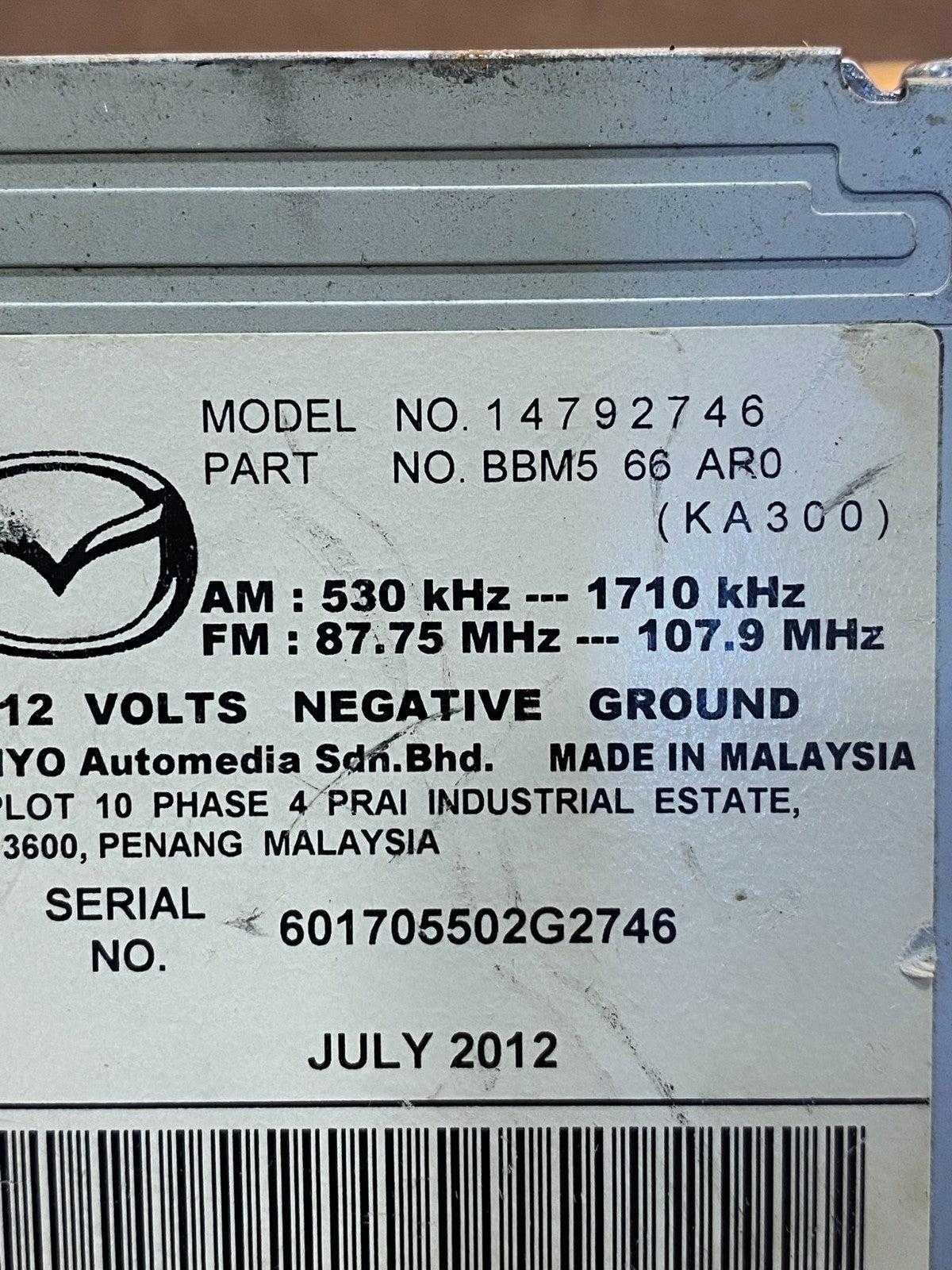 2010 2011 Mazda 3 Radio Stereo CD MP3 Player Control AC8954 DG6
