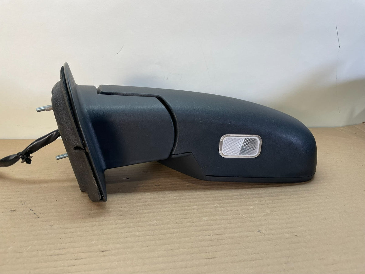 2010-2013 Chevrolet Tahoe Silverado Suburban Left Door Mirror AH8656 DG3