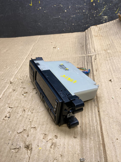 1998-2004 Nissan Pathfinder QX4 Digital Climate Control AC Heat OEM X1827 PS2