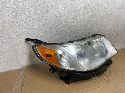 2009 - 2013 Subaru Forester Right Passenger Side Halogen Headlight AH9035 DW1
