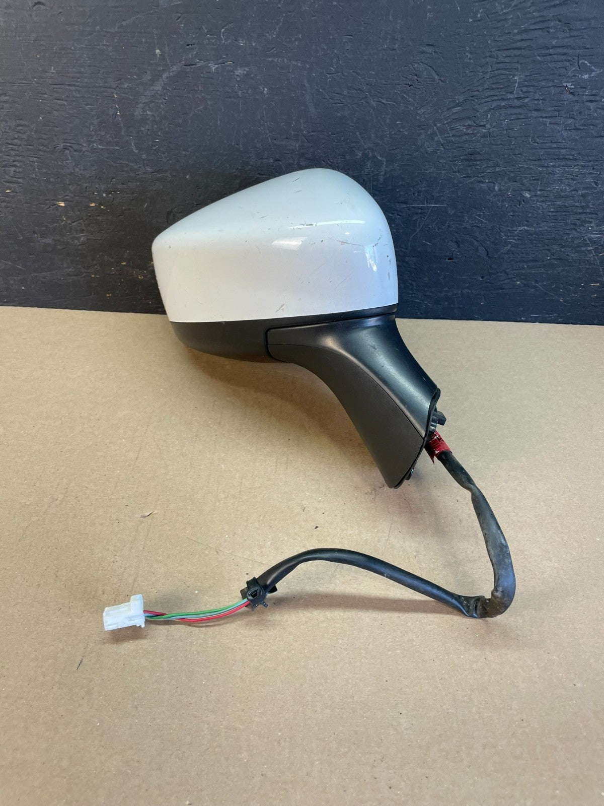 2015 to 2019 Nissan Versa Note Right Passenger RH View Door Mirror OE AE1098 DW1
