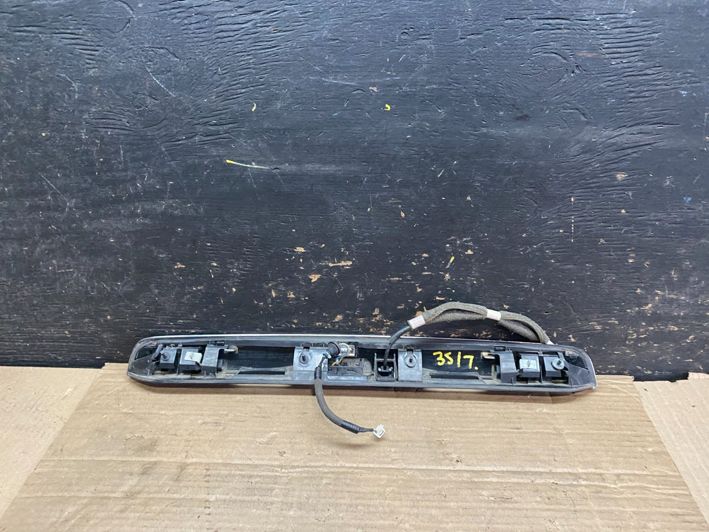 2013 to 2015 Nissan Pathfinder Rear Trunk Liftgate Handle Trim Camera v3399 DG4