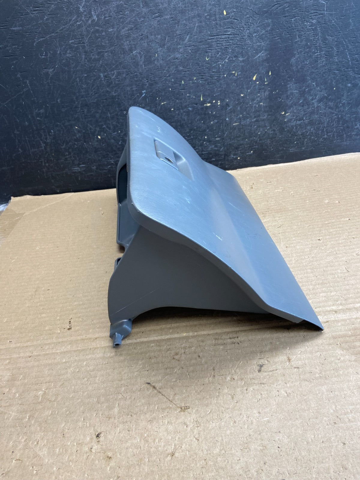2001-2005 Toyota RAV4 Front Right Passenger Storage Glove Box ah3536 DG1